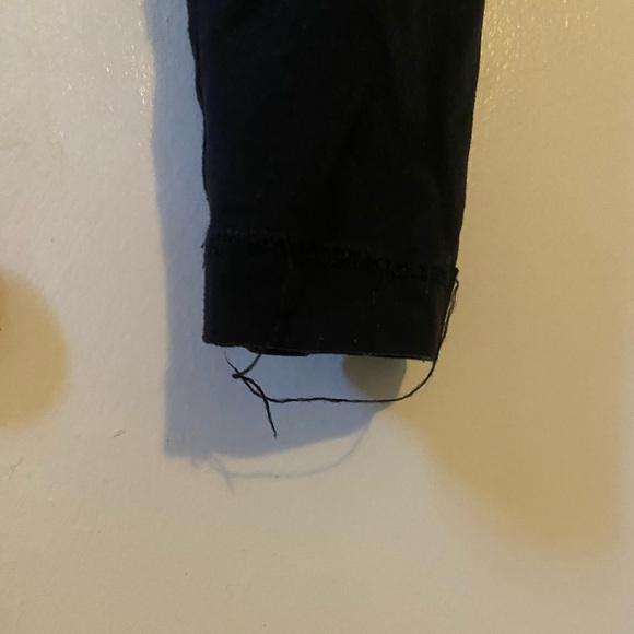 Lululemon Wunder Under Black leggings in size 4 - Picture 5 of 5